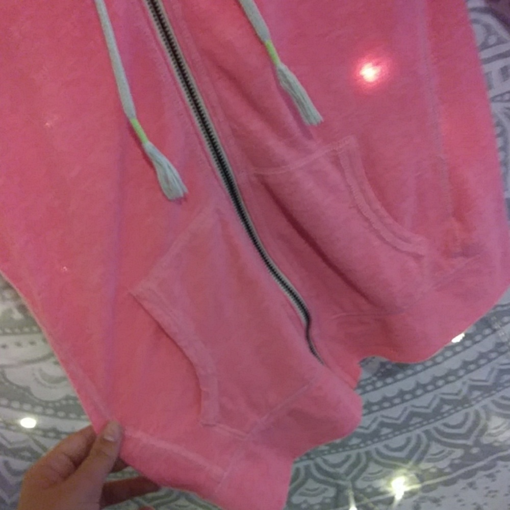 Pink jacket - Picture 3 of 3